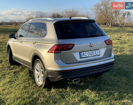 Бежевый Фольксваген Тигуан, объемом двигателя 1.98 л и пробегом 215 тыс. км за 21500 $, фото 3 на Automoto.ua