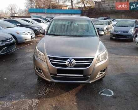 Бежевый Фольксваген Тигуан, объемом двигателя 1.98 л и пробегом 222 тыс. км за 10700 $, фото 1 на Automoto.ua