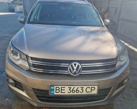 Бежевый Фольксваген Тигуан, объемом двигателя 1.97 л и пробегом 122 тыс. км за 14000 $, фото 1 на Automoto.ua