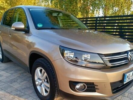 Фольксваген Тігуан 2012 у Вінниці на Automoto.ua Бежевий Фольксваген Тігуан, об'ємом двигуна 2 л та пробігом 197 тис. км за 8900 $, фото 1 на Automoto.ua