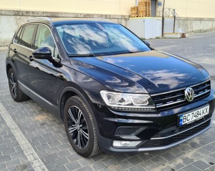 Черный Фольксваген Тигуан, объемом двигателя 0 л и пробегом 224 тыс. км за 23000 $, фото 4 на Automoto.ua