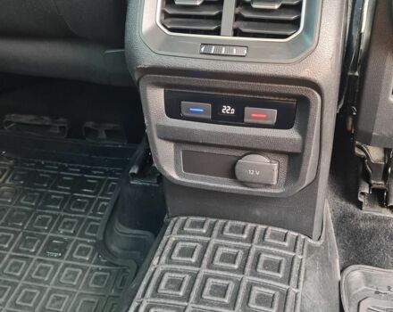 Черный Фольксваген Тигуан, объемом двигателя 0 л и пробегом 224 тыс. км за 23000 $, фото 12 на Automoto.ua