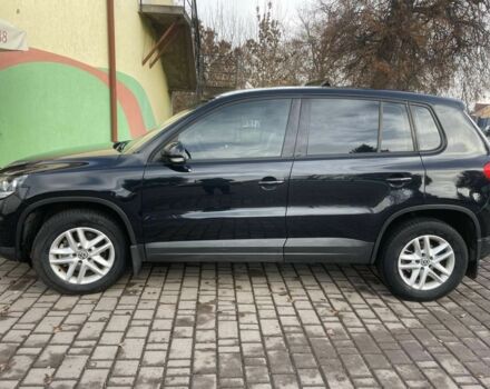 Черный Фольксваген Тигуан, объемом двигателя 2 л и пробегом 180 тыс. км за 8200 $, фото 2 на Automoto.ua