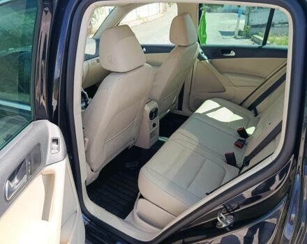 Черный Фольксваген Тигуан, объемом двигателя 2 л и пробегом 179 тыс. км за 11700 $, фото 13 на Automoto.ua