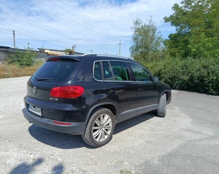 Черный Фольксваген Тигуан, объемом двигателя 2 л и пробегом 179 тыс. км за 11700 $, фото 4 на Automoto.ua