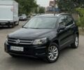 Черный Фольксваген Тигуан, объемом двигателя 2 л и пробегом 111 тыс. км за 12995 $, фото 1 на Automoto.ua