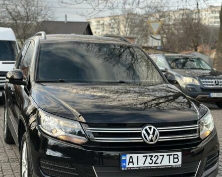 Черный Фольксваген Тигуан, объемом двигателя 2 л и пробегом 107 тыс. км за 13600 $, фото 11 на Automoto.ua