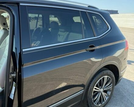 Черный Фольксваген Тигуан, объемом двигателя 2 л и пробегом 160 тыс. км за 24200 $, фото 10 на Automoto.ua