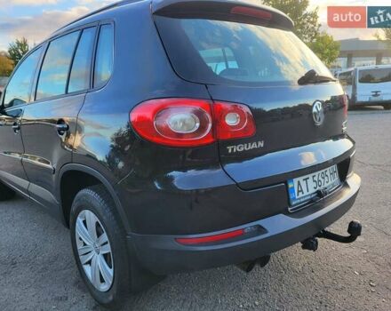 Черный Фольксваген Тигуан, объемом двигателя 1.97 л и пробегом 290 тыс. км за 9899 $, фото 33 на Automoto.ua