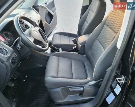 Черный Фольксваген Тигуан, объемом двигателя 1.97 л и пробегом 290 тыс. км за 9899 $, фото 103 на Automoto.ua