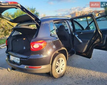 Черный Фольксваген Тигуан, объемом двигателя 1.97 л и пробегом 290 тыс. км за 9899 $, фото 90 на Automoto.ua