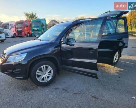 Черный Фольксваген Тигуан, объемом двигателя 1.97 л и пробегом 290 тыс. км за 9899 $, фото 81 на Automoto.ua