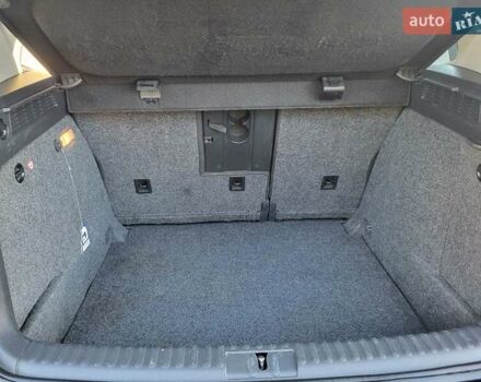 Черный Фольксваген Тигуан, объемом двигателя 1.97 л и пробегом 290 тыс. км за 9899 $, фото 117 на Automoto.ua