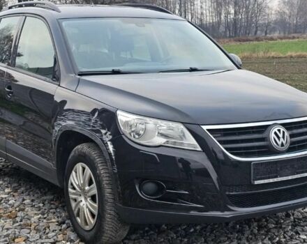 Черный Фольксваген Тигуан, объемом двигателя 1.39 л и пробегом 256 тыс. км за 2600 $, фото 5 на Automoto.ua