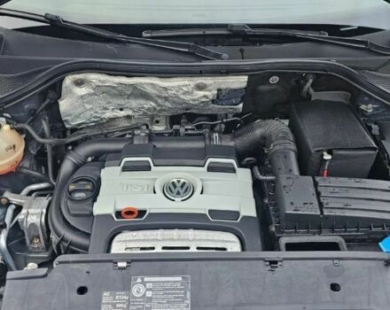 Черный Фольксваген Тигуан, объемом двигателя 1.39 л и пробегом 256 тыс. км за 2600 $, фото 8 на Automoto.ua