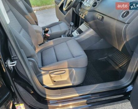 Черный Фольксваген Тигуан, объемом двигателя 1.97 л и пробегом 290 тыс. км за 9899 $, фото 131 на Automoto.ua