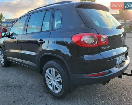 Черный Фольксваген Тигуан, объемом двигателя 1.97 л и пробегом 290 тыс. км за 9899 $, фото 31 на Automoto.ua