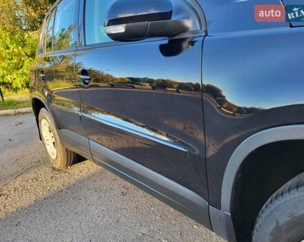 Черный Фольксваген Тигуан, объемом двигателя 1.97 л и пробегом 290 тыс. км за 9899 $, фото 65 на Automoto.ua