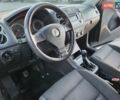Черный Фольксваген Тигуан, объемом двигателя 1.97 л и пробегом 290 тыс. км за 9899 $, фото 105 на Automoto.ua