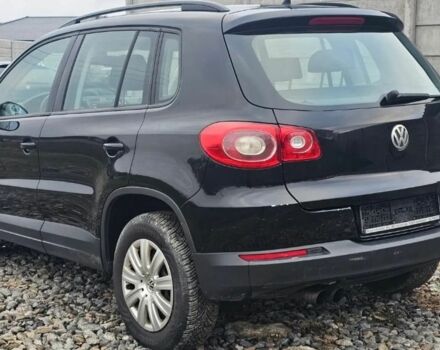 Черный Фольксваген Тигуан, объемом двигателя 1.39 л и пробегом 256 тыс. км за 2600 $, фото 4 на Automoto.ua
