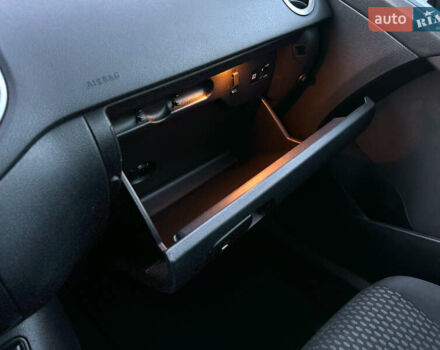 Чорний Фольксваген Тігуан, об'ємом двигуна 1.4 л та пробігом 211 тис. км за 8900 $, фото 36 на Automoto.ua