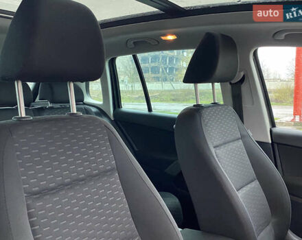 Черный Фольксваген Тигуан, объемом двигателя 1.4 л и пробегом 183 тыс. км за 9300 $, фото 10 на Automoto.ua