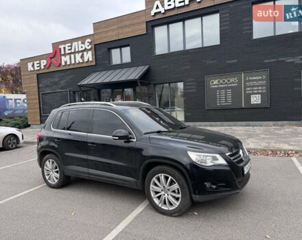 Черный Фольксваген Тигуан, объемом двигателя 2 л и пробегом 275 тыс. км за 9900 $, фото 9 на Automoto.ua