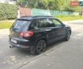 Черный Фольксваген Тигуан, объемом двигателя 1.97 л и пробегом 280 тыс. км за 8900 $, фото 2 на Automoto.ua
