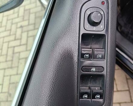 Чорний Фольксваген Тігуан, об'ємом двигуна 1.4 л та пробігом 292 тис. км за 8900 $, фото 10 на Automoto.ua