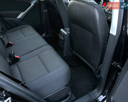 Чорний Фольксваген Тігуан, об'ємом двигуна 1.4 л та пробігом 211 тис. км за 8900 $, фото 47 на Automoto.ua