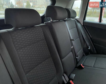 Черный Фольксваген Тигуан, объемом двигателя 1.4 л и пробегом 183 тыс. км за 9300 $, фото 13 на Automoto.ua