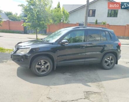 Черный Фольксваген Тигуан, объемом двигателя 1.97 л и пробегом 280 тыс. км за 8900 $, фото 1 на Automoto.ua