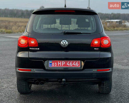 Чорний Фольксваген Тігуан, об'ємом двигуна 1.4 л та пробігом 211 тис. км за 8900 $, фото 14 на Automoto.ua