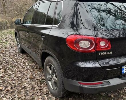 Черный Фольксваген Тигуан, объемом двигателя 1.97 л и пробегом 214 тыс. км за 13500 $, фото 11 на Automoto.ua