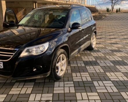 Черный Фольксваген Тигуан, объемом двигателя 1.4 л и пробегом 232 тыс. км за 7950 $, фото 6 на Automoto.ua