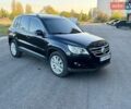 Черный Фольксваген Тигуан, объемом двигателя 1.97 л и пробегом 277 тыс. км за 9200 $, фото 1 на Automoto.ua