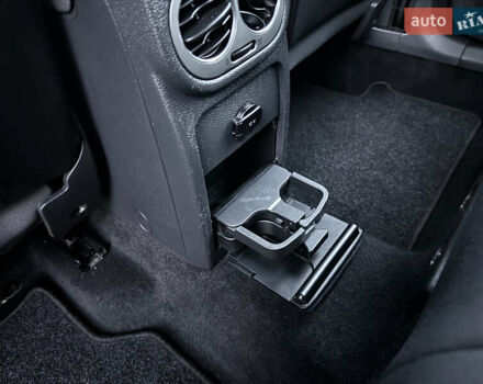 Чорний Фольксваген Тігуан, об'ємом двигуна 1.4 л та пробігом 211 тис. км за 8900 $, фото 42 на Automoto.ua