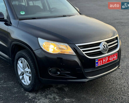 Чорний Фольксваген Тігуан, об'ємом двигуна 1.4 л та пробігом 211 тис. км за 8900 $, фото 6 на Automoto.ua