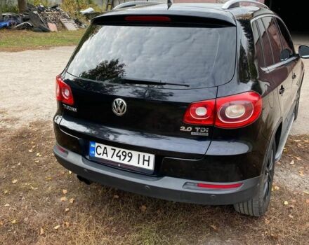 Черный Фольксваген Тигуан, объемом двигателя 2 л и пробегом 380 тыс. км за 8499 $, фото 6 на Automoto.ua