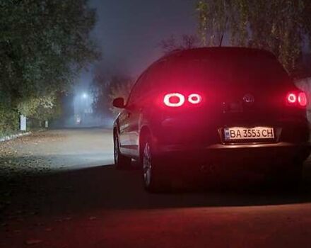 Черный Фольксваген Тигуан, объемом двигателя 1.97 л и пробегом 340 тыс. км за 11300 $, фото 3 на Automoto.ua