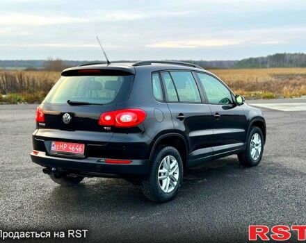 Чорний Фольксваген Тігуан, об'ємом двигуна 1.4 л та пробігом 121 тис. км за 9700 $, фото 3 на Automoto.ua