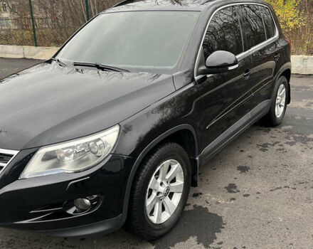 Черный Фольксваген Тигуан, объемом двигателя 1.98 л и пробегом 245 тыс. км за 9400 $, фото 9 на Automoto.ua