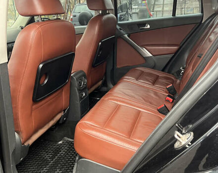 Черный Фольксваген Тигуан, объемом двигателя 1.98 л и пробегом 245 тыс. км за 9400 $, фото 15 на Automoto.ua