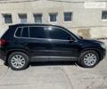 Черный Фольксваген Тигуан, объемом двигателя 1.97 л и пробегом 280 тыс. км за 11600 $, фото 2 на Automoto.ua