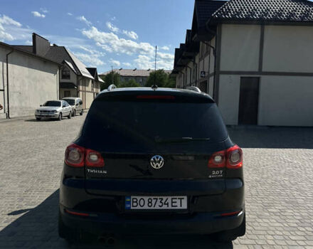 Чорний Фольксваген Тігуан, об'ємом двигуна 2 л та пробігом 270 тис. км за 11500 $, фото 12 на Automoto.ua