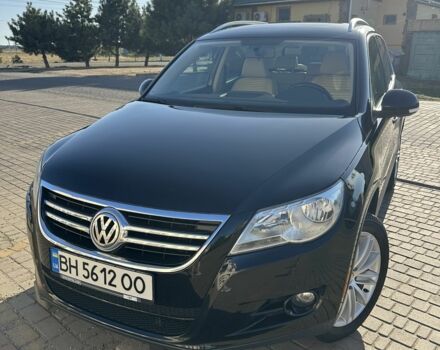 Черный Фольксваген Тигуан, объемом двигателя 2 л и пробегом 255 тыс. км за 10500 $, фото 11 на Automoto.ua