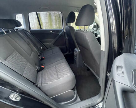 Чорний Фольксваген Тігуан, об'ємом двигуна 2 л та пробігом 157 тис. км за 9300 $, фото 11 на Automoto.ua