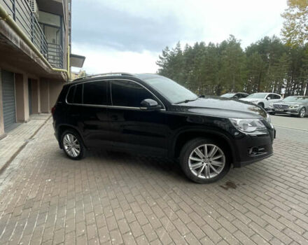 Черный Фольксваген Тигуан, объемом двигателя 2 л и пробегом 317 тыс. км за 10900 $, фото 5 на Automoto.ua