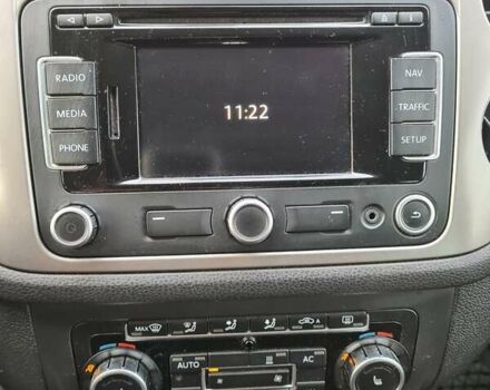 Черный Фольксваген Тигуан, объемом двигателя 2 л и пробегом 252 тыс. км за 14700 $, фото 9 на Automoto.ua