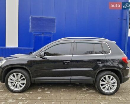 Черный Фольксваген Тигуан, объемом двигателя 2 л и пробегом 195 тыс. км за 13650 $, фото 4 на Automoto.ua